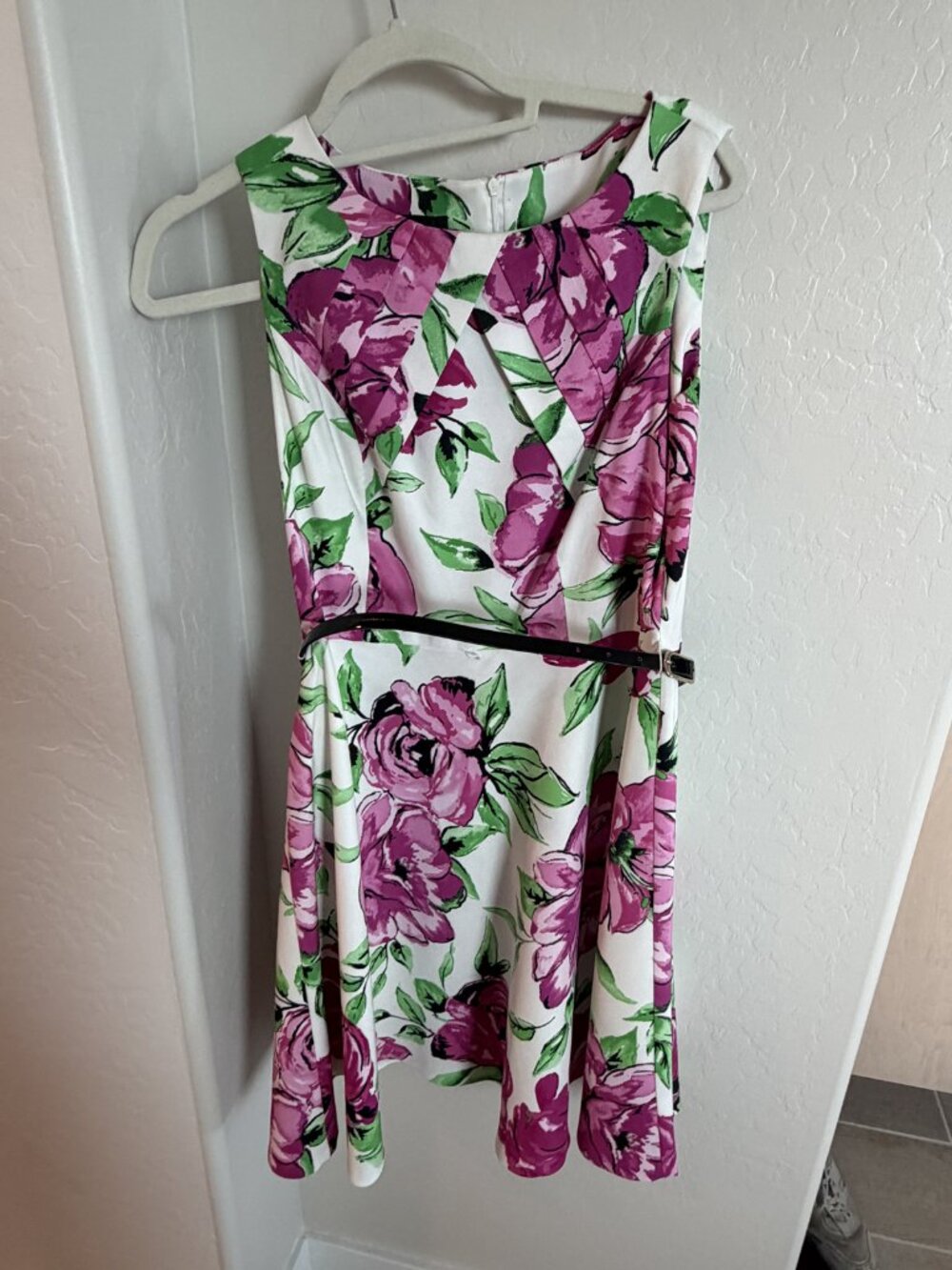 AGB Dress White Pink Green Floral Sleeveless Belted Dress 10
